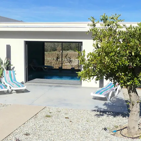 Opus - Authenticite - Piscine - Climatisation - Vignes Trouillas