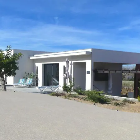 Opus - Authenticite - Piscine - Climatisation - Vignes