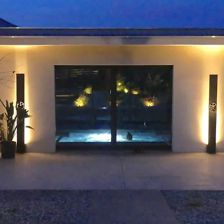 Opus - Authenticite - Piscine - Climatisation - Vignes Apartment *